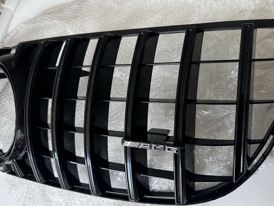 Мерседес Gls х166:решетка радиатора(amg style)