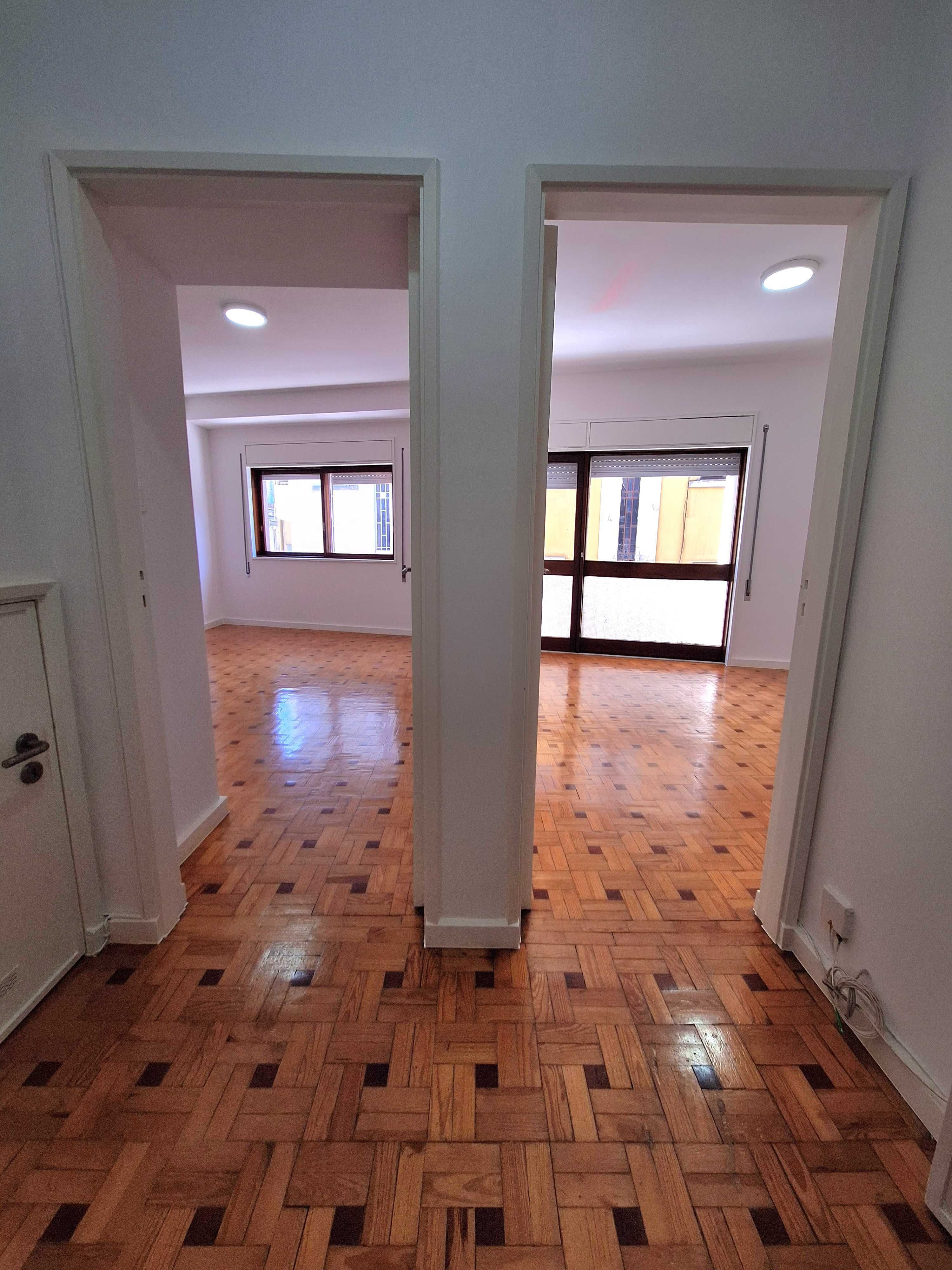Aluguer de Apartamento T2+1  ao Jardim de Arca d' Água, Paranhos