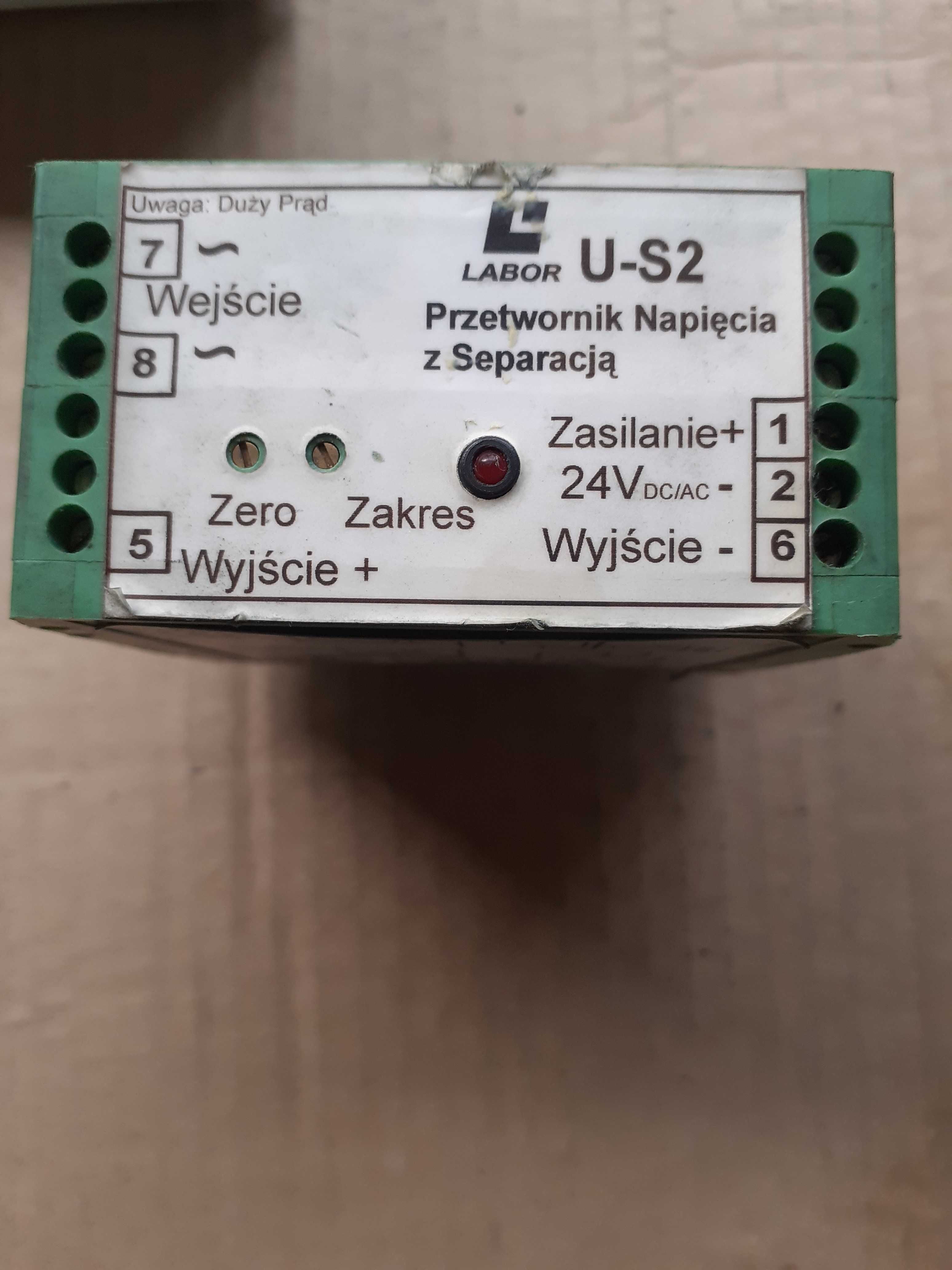 Przetwornik napięcia z separacją U-S2