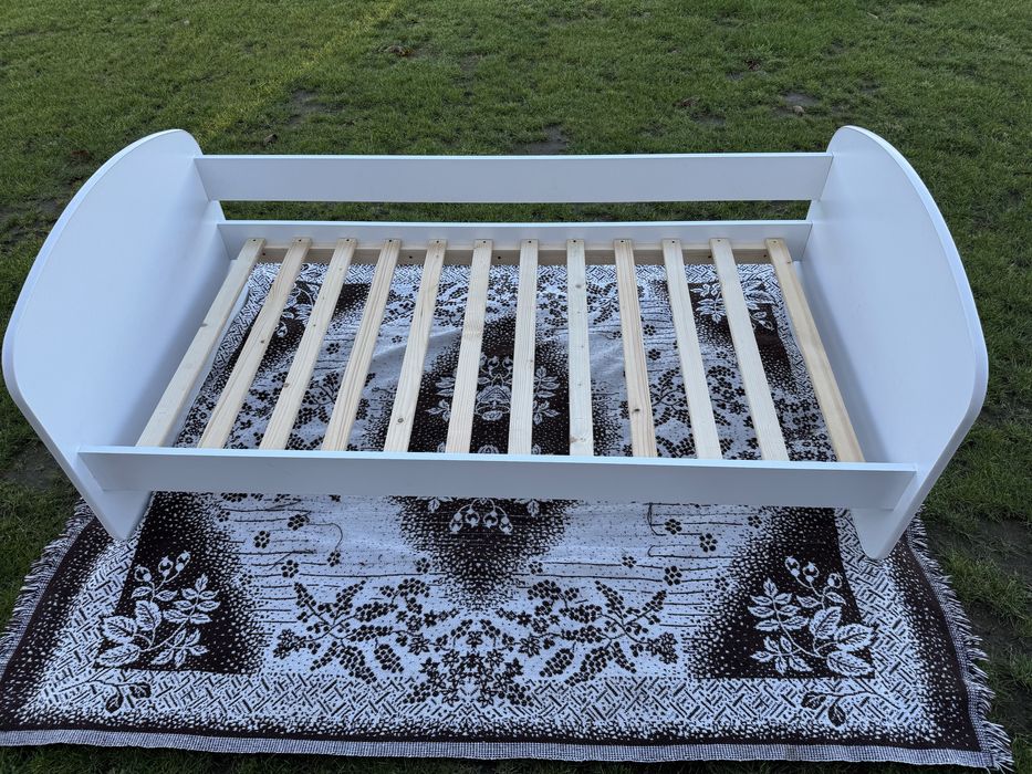 Sprzedam  łóżko dziecięcie