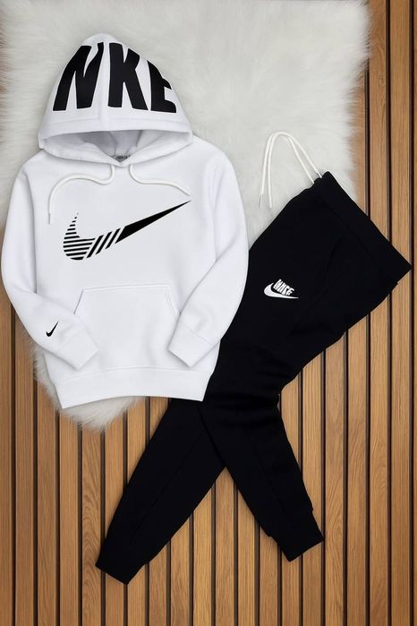 Conjunto Nike criança