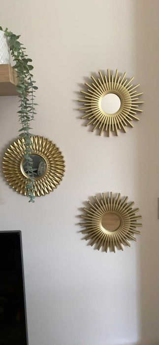 Dekoracja zestaw 3 luster w złotych ramkach do domu na ścianę