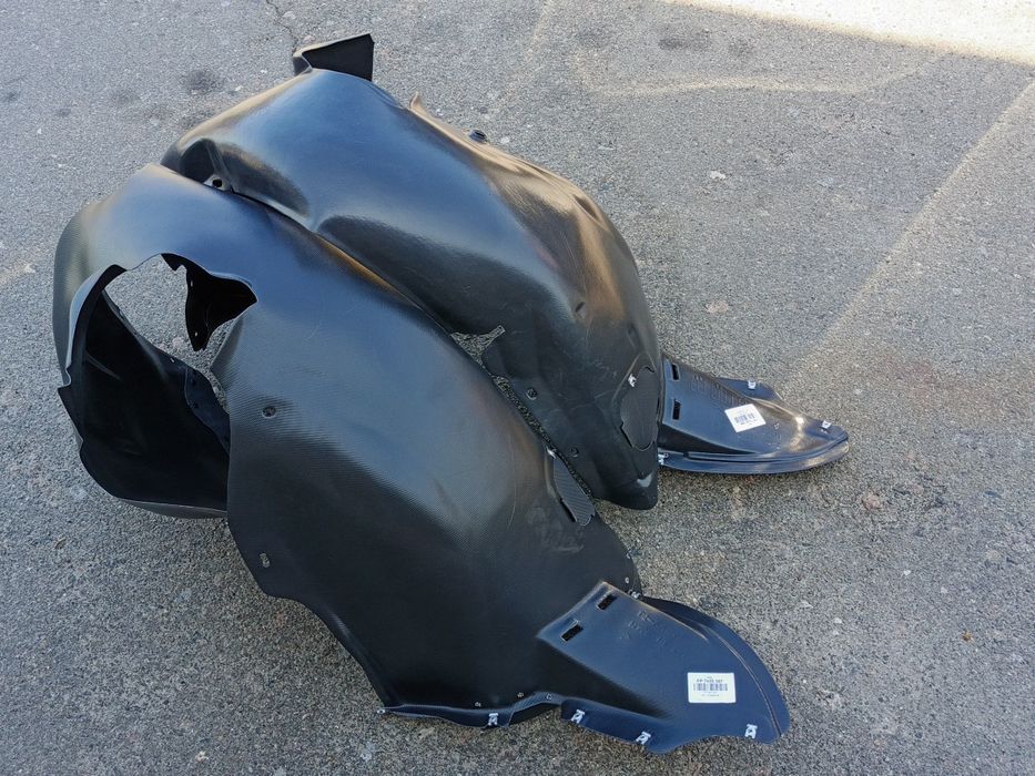 VW Jetta 6 підкрилок локер