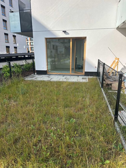 Piękne mieszkanie z ogródkiem + garaż podziemny