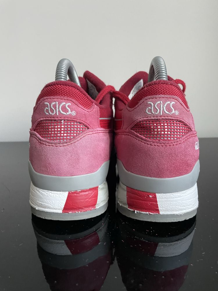 Кросівки Asics GEL-LYTE 3 III RED H5U3L Розмір 39 на 25 см