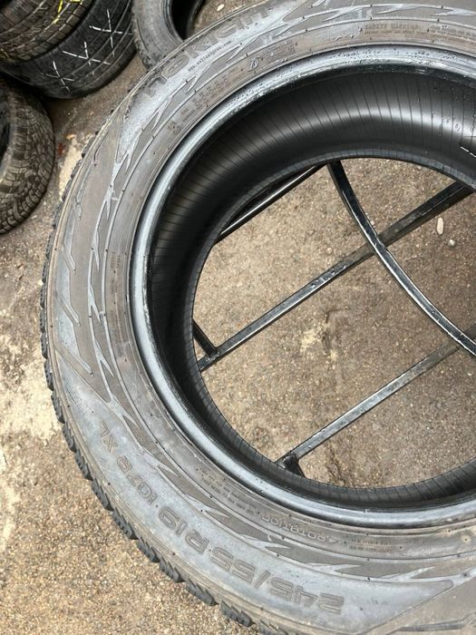Шины БУ 245 55 R 19 NOKIAN HAKKAPELIITTA R2 SUV  Зимний комплект