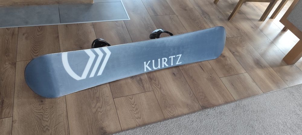 Deska snowboardowa Kurtz+wiązania BD