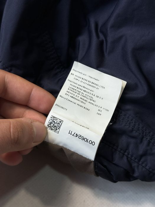 Нейлоновый бомбер Hugo Boss мужской темно синий (оригинал) куртка