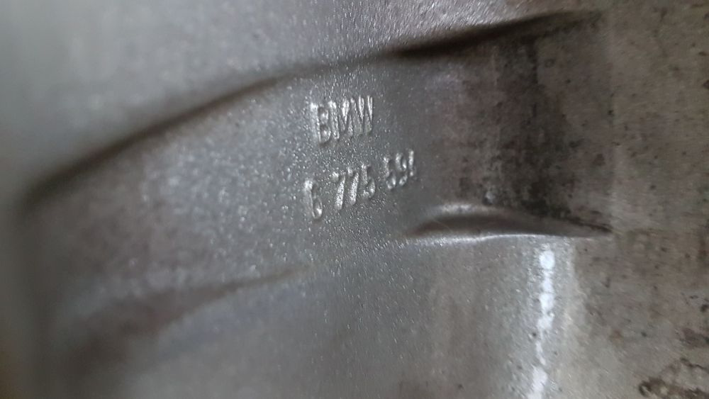 Komplet felg aluminiowych 16'' do BMW E90 E91 E92 - oryginał BMW