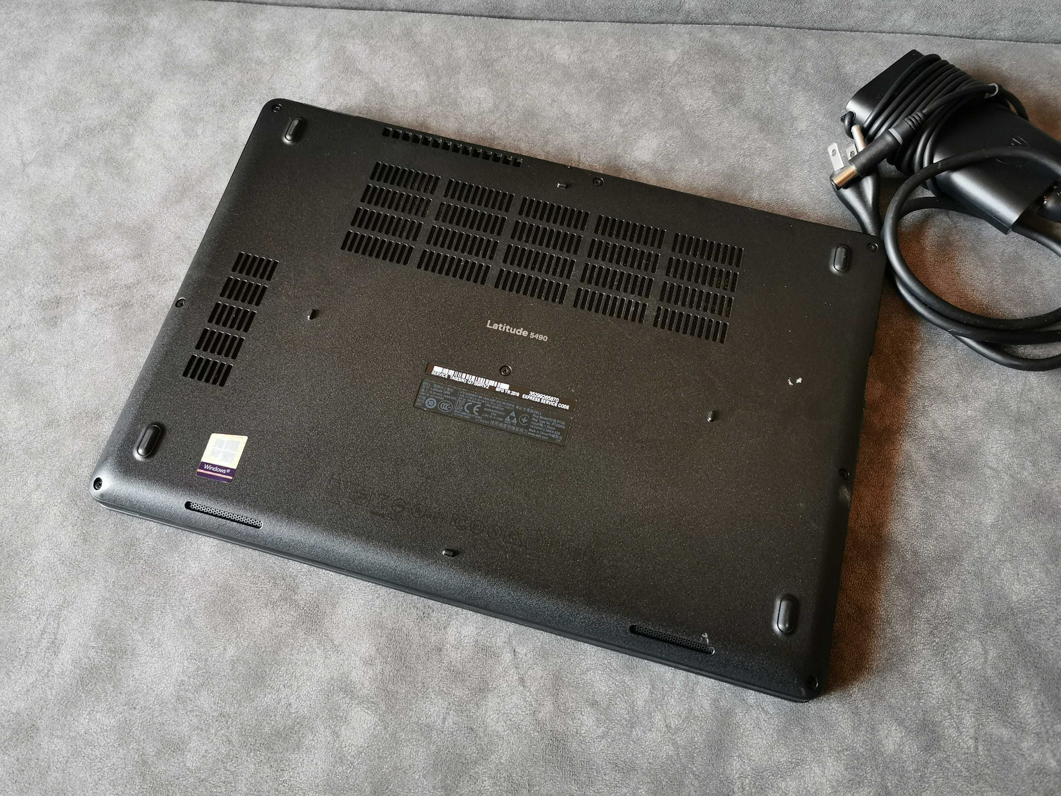 Ноутбук 14" Dell Latitude 5490 intel i5-8350U 16/256gb m2 win10