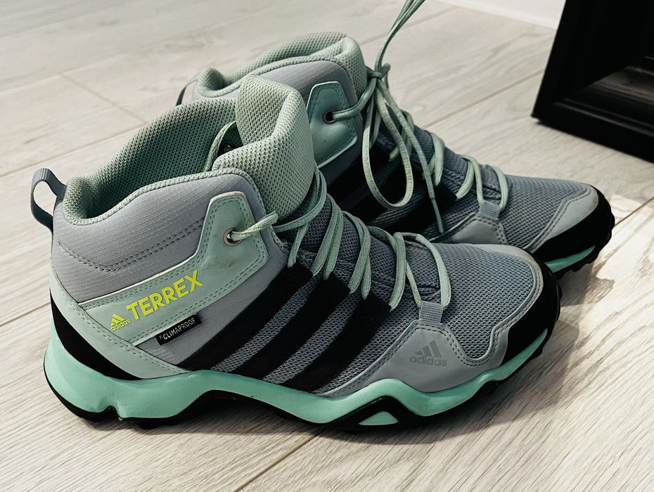 Чоботи, напівчеревики, димесезонні чоботи