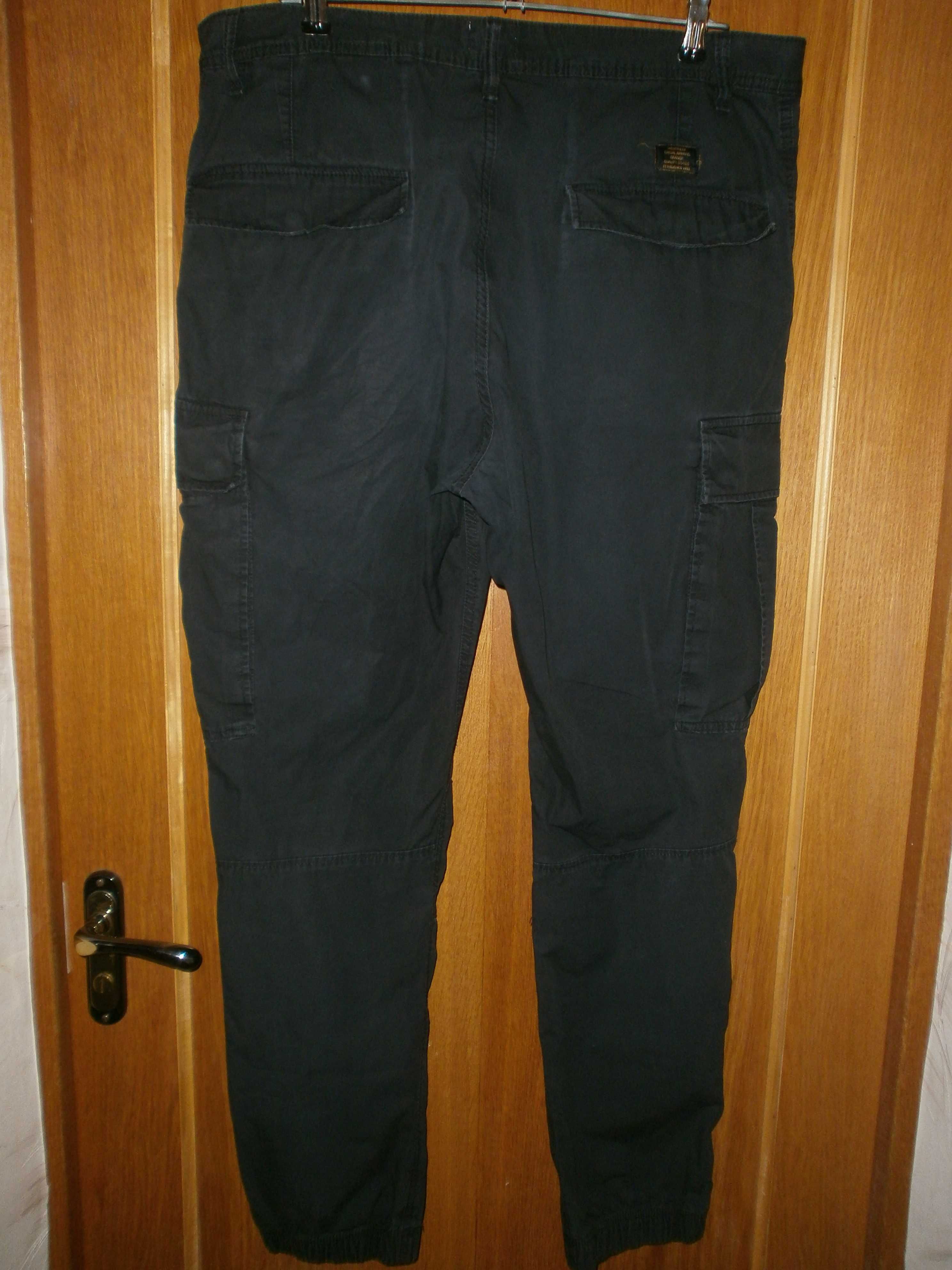 Штаны LOGG H&M, чёрные, разм. 36, наш размер. 54. Пояс-49 см