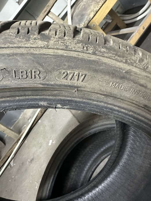 Резина 225/40/R18 зима