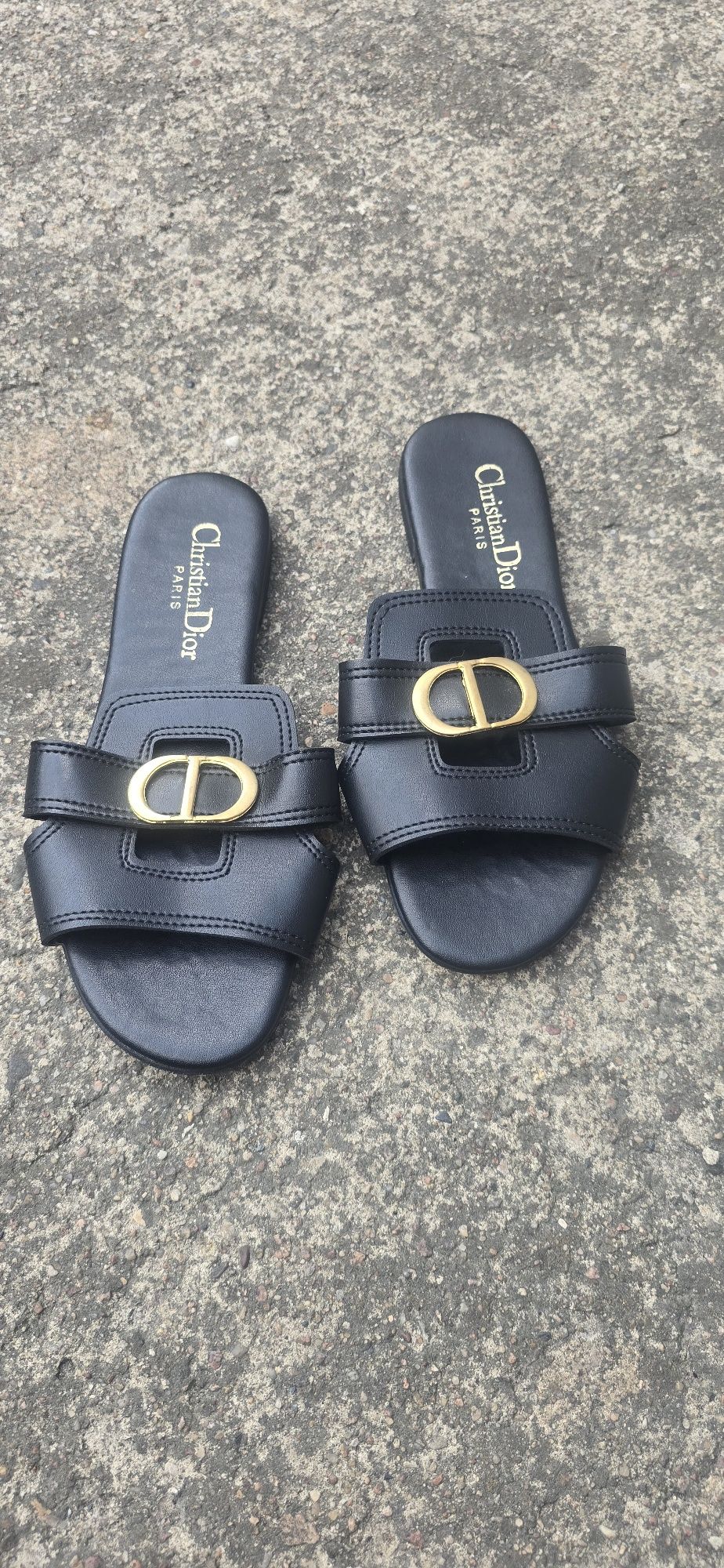 Klapki Christian Dior