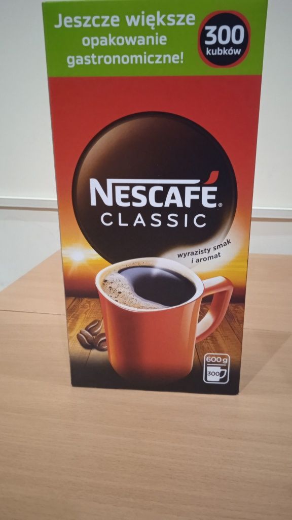 Чай Lovarе  22 шт,кофе Nescafe Classic 200 г и 600 г.