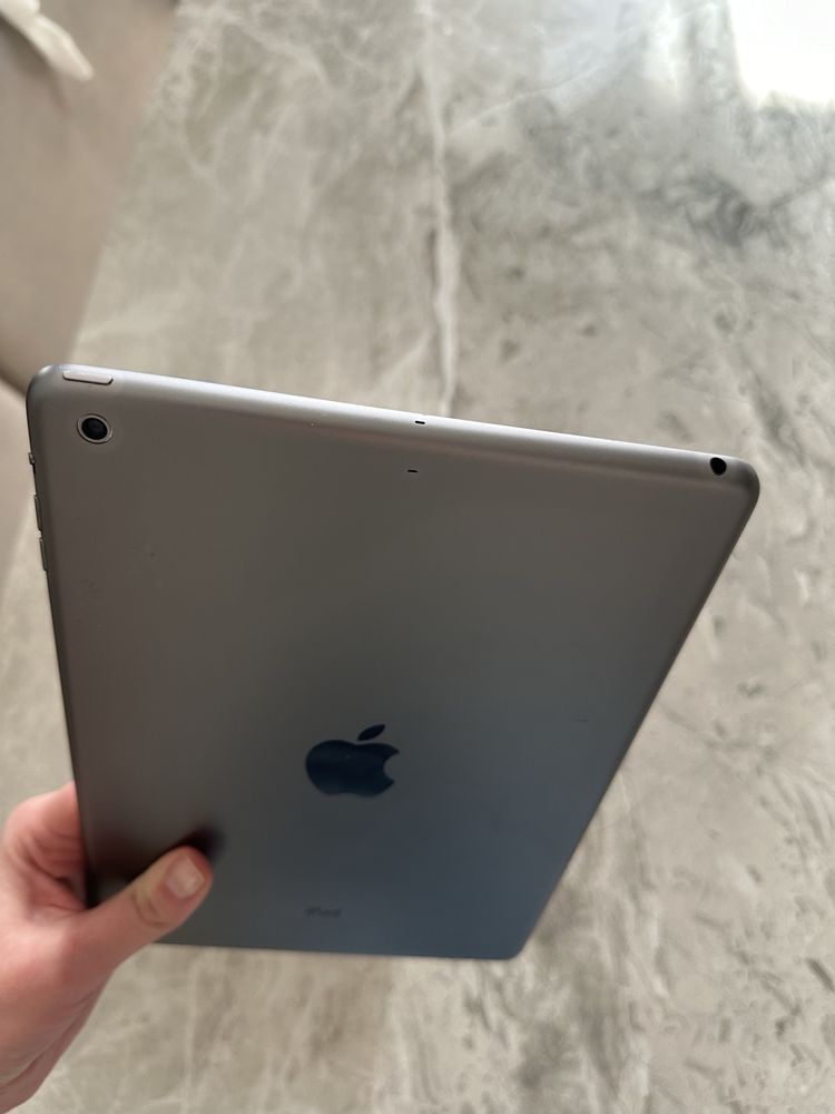 Планшет айпад Apple iPad (2021) Wi-Fi, 64 ГБ (Space Gray)