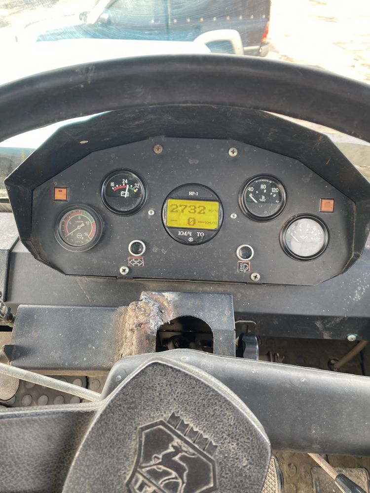 Продам трактор ХТА-250