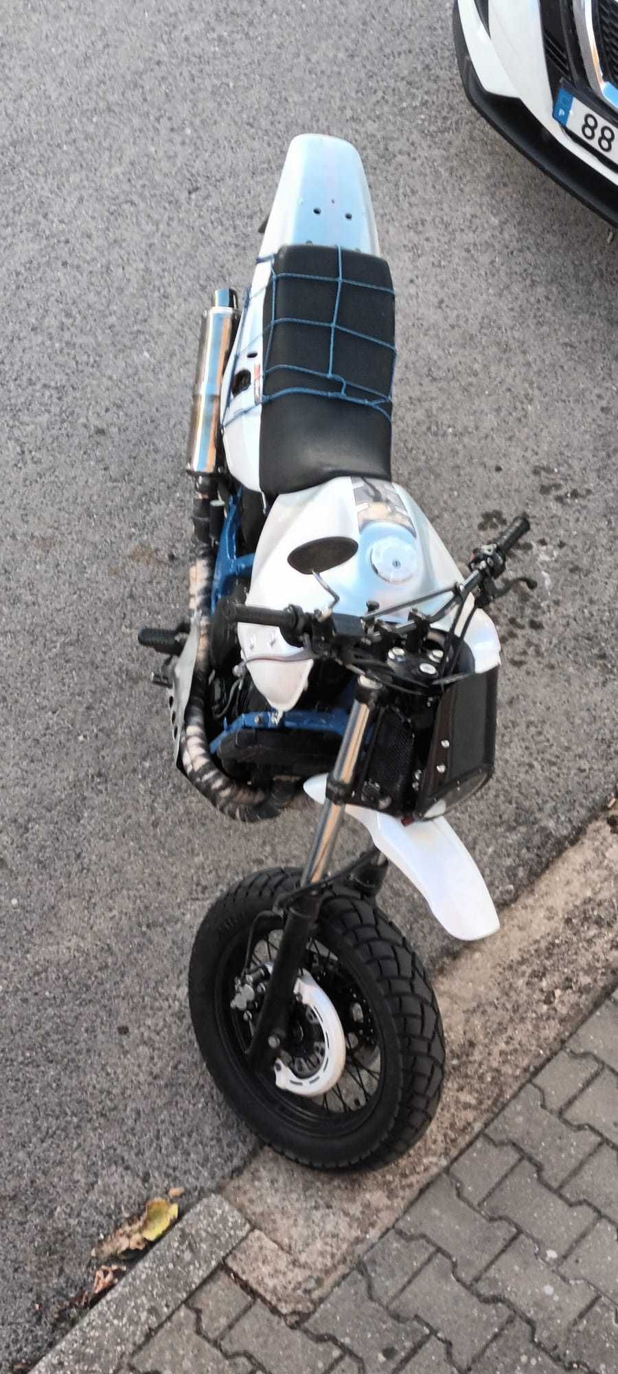 Yamaha XTZ750 SuperTenere 1992