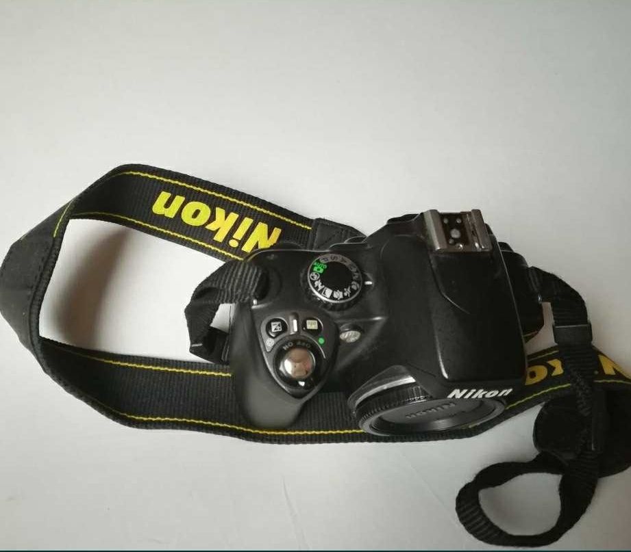 Nikon D40 body, lustrzanka, aparat, przebieg 26452
