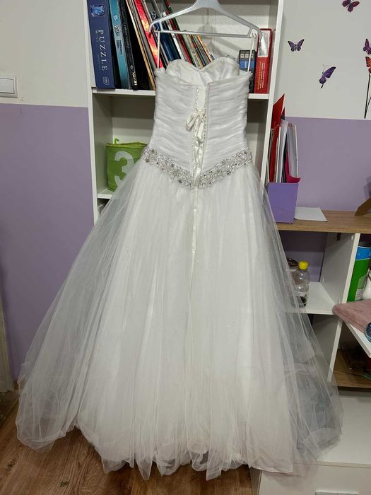 Sprzedam  suknię ślubną