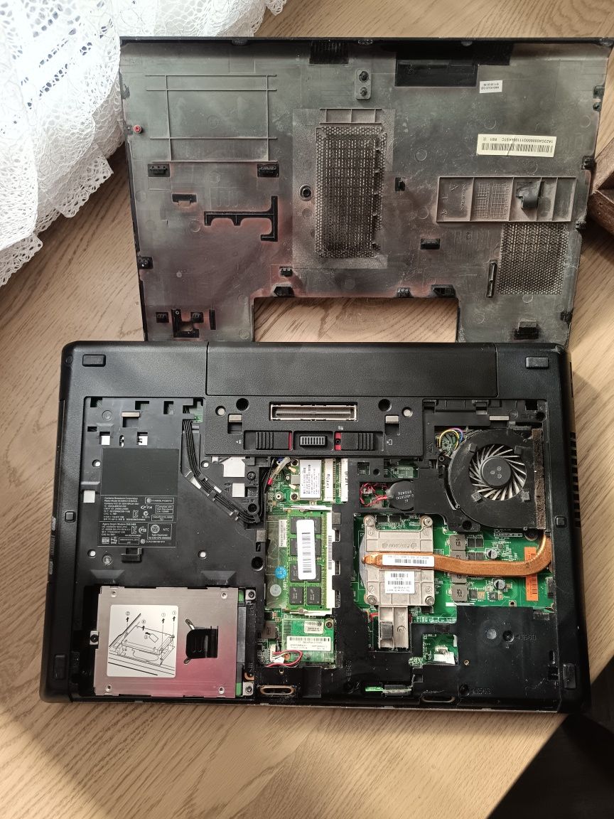 Ноутбук HP 6560b