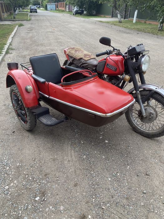 Продам иж планета 5 в відмінному стані з документами на повному ходу