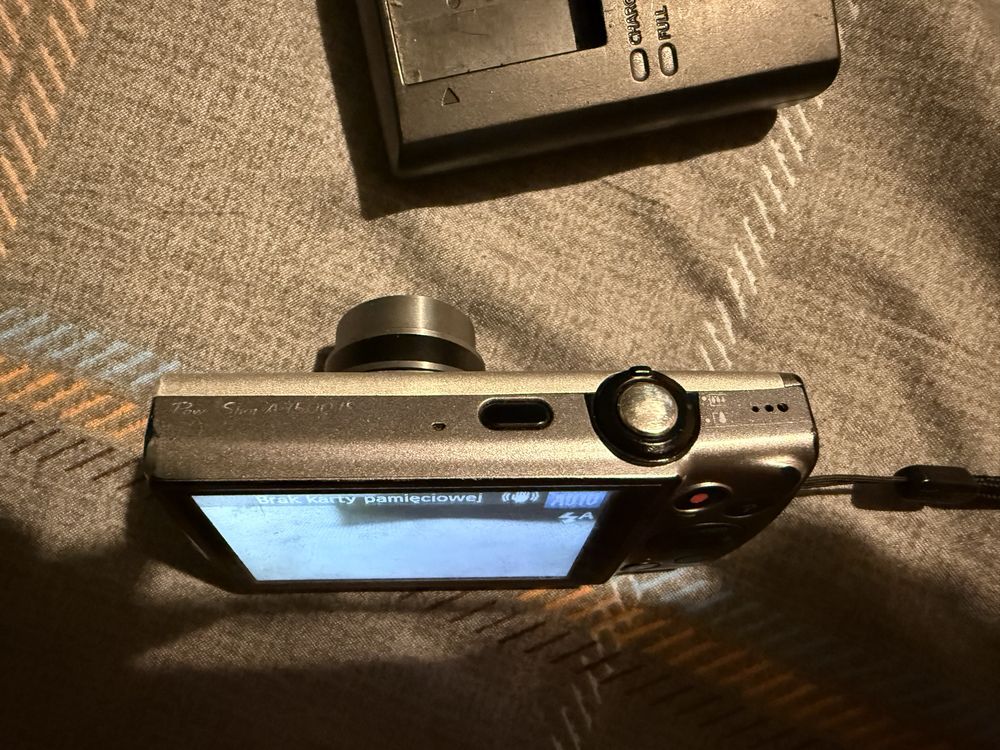 Aparat kompaktowy canon A3500is z wifi