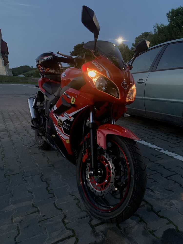 Обміняю Viper f2 250