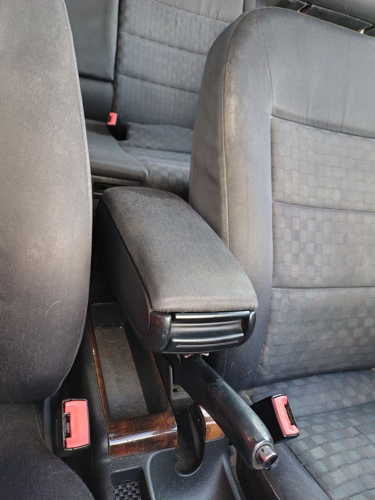 Vende Audi A6 1999