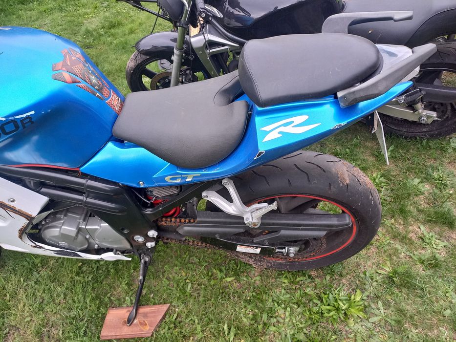 Hyosung gt 650 comet  silnik rama z dokumentami lagi lampa felga set