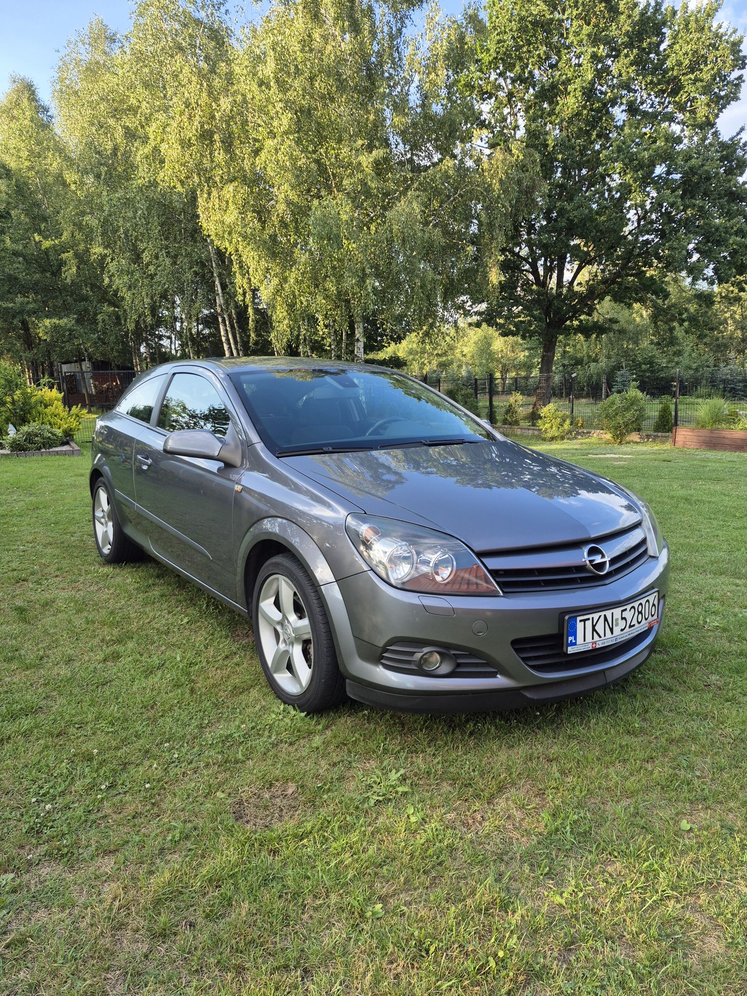 Opel Astra H GTC 1.8 125km