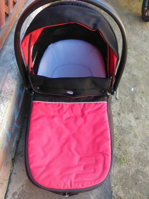 Коляска чико актив