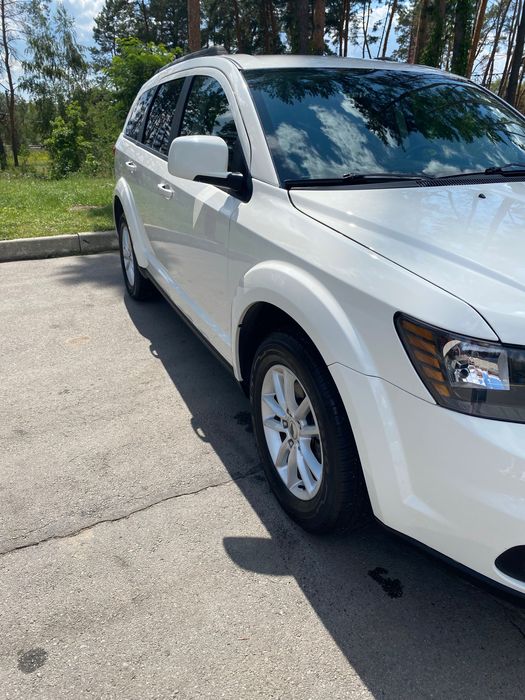 Продам Dodge journey