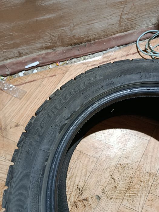 Шини зима 215/55/r17