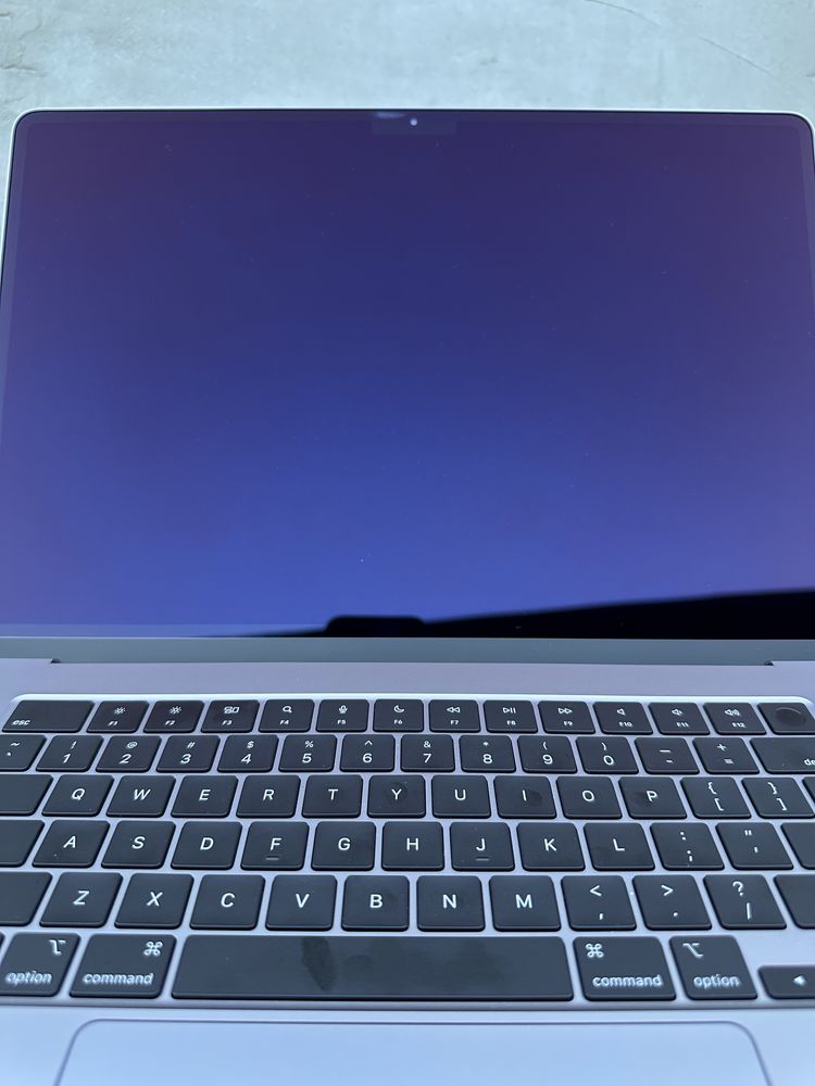 MacBook Air 15 M3 16 RAM 8cpu/10gpu