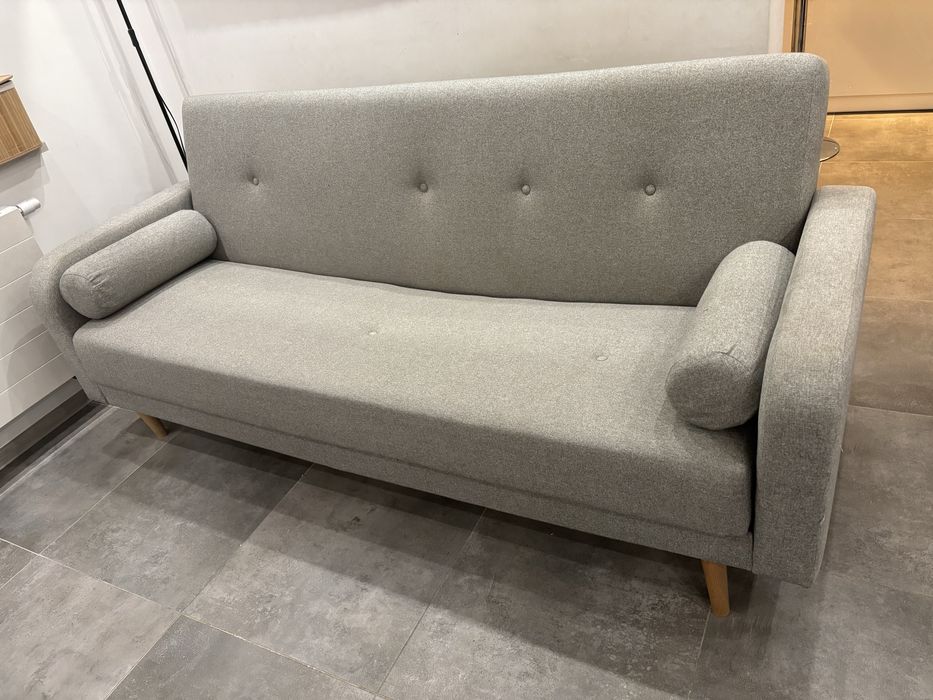 Sofa z funkcja spania/ rozkladana /wersalka