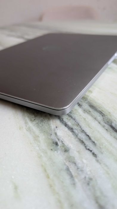 MacBook Pro 13" A1989 (2018) | 16GB / 256GB SSD