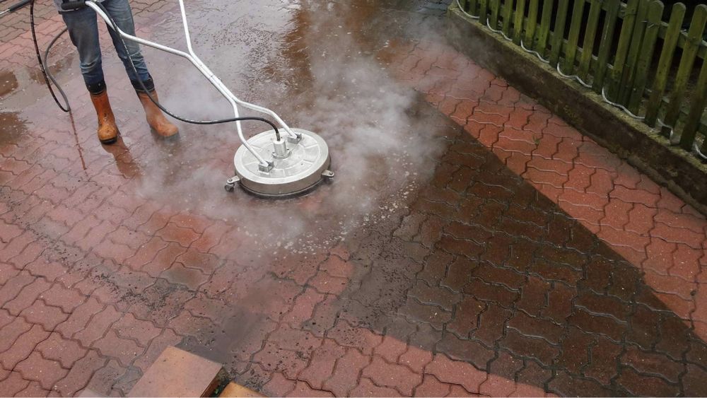 Czyszczenie elewacji mycie kostki brukowej rynien dachow