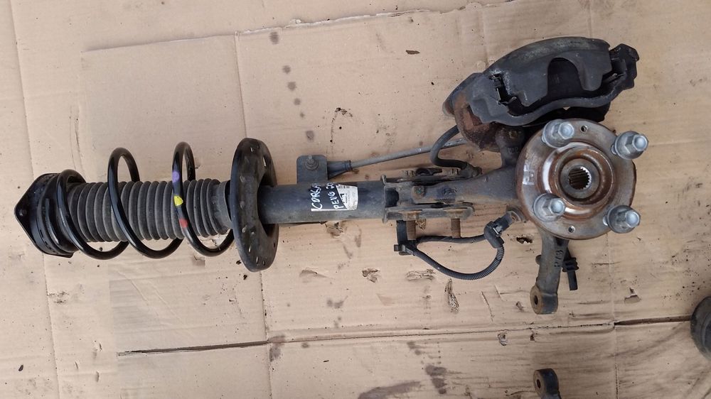 208 ii corsa f zwrotnica prawy przód mcpherson