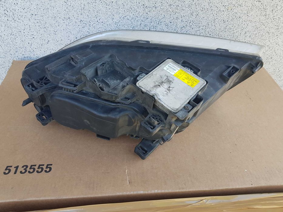 VOLVO S80 V70 XC70 Reflektor Xenon EUROPA Lampa Przód KPL RADOM