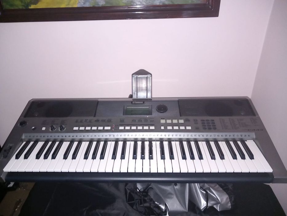 Keyboard Yamaha PSR-E443