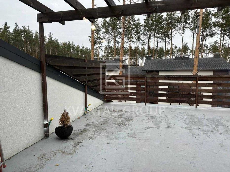 БЕЗ КОМІСІЇ! ТаунХаус з ремонтом. 3 поверхи. Площа 125м2. ЛІС і ОЗЕРО