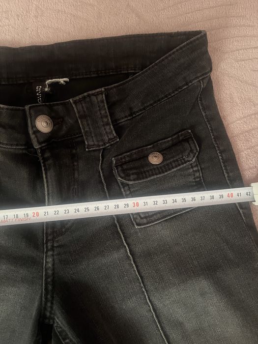 Dzwony czarne H&M