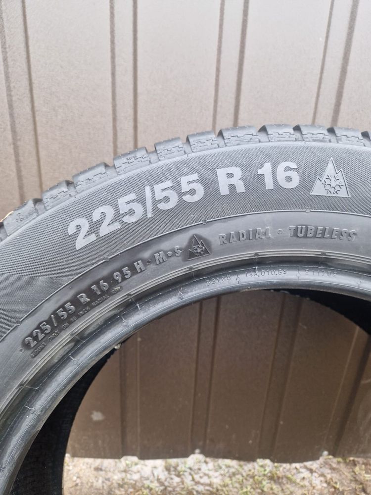 Opony zimowe Continental 225/55 R16 komplet