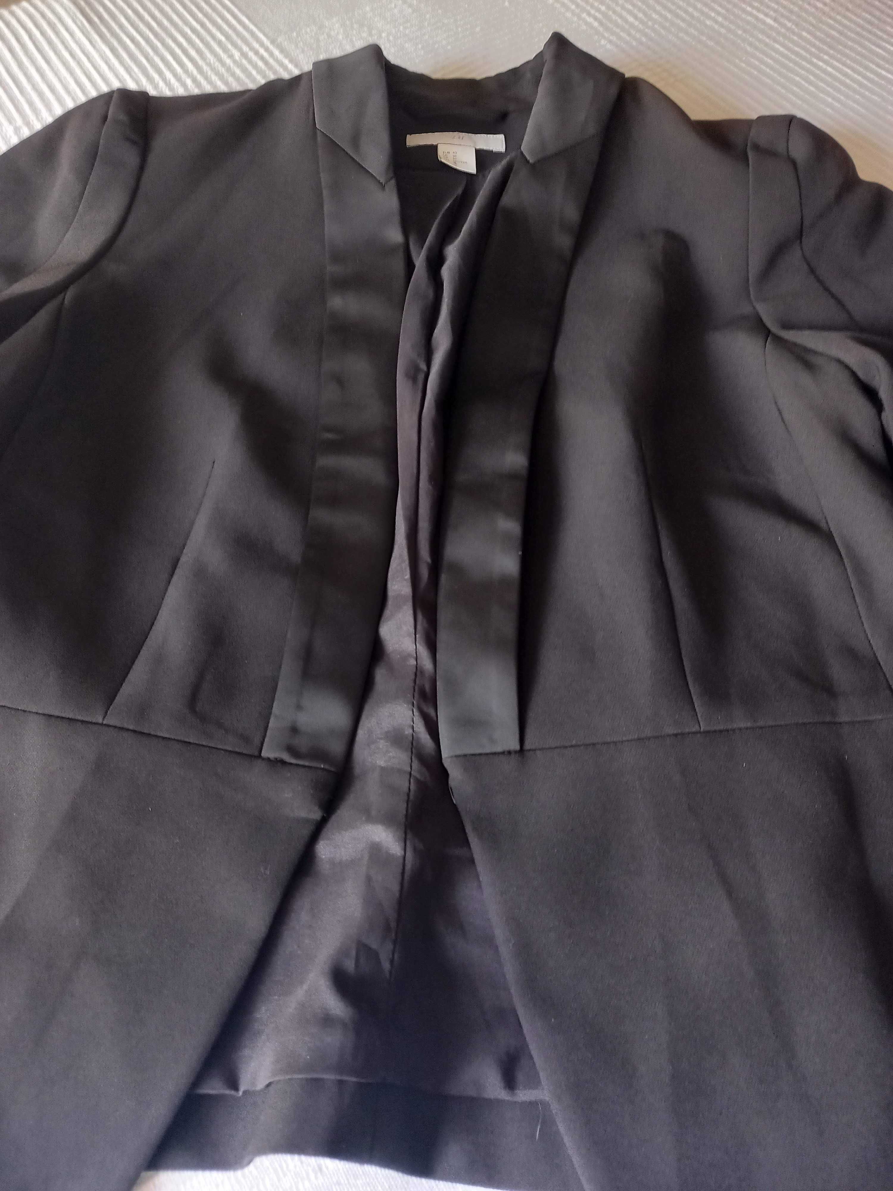 Casaco preto, H&M, Tam 40 (Portes incluídos)