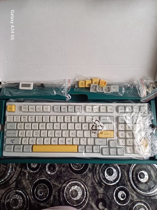 Клавіатура Epomaker TH98