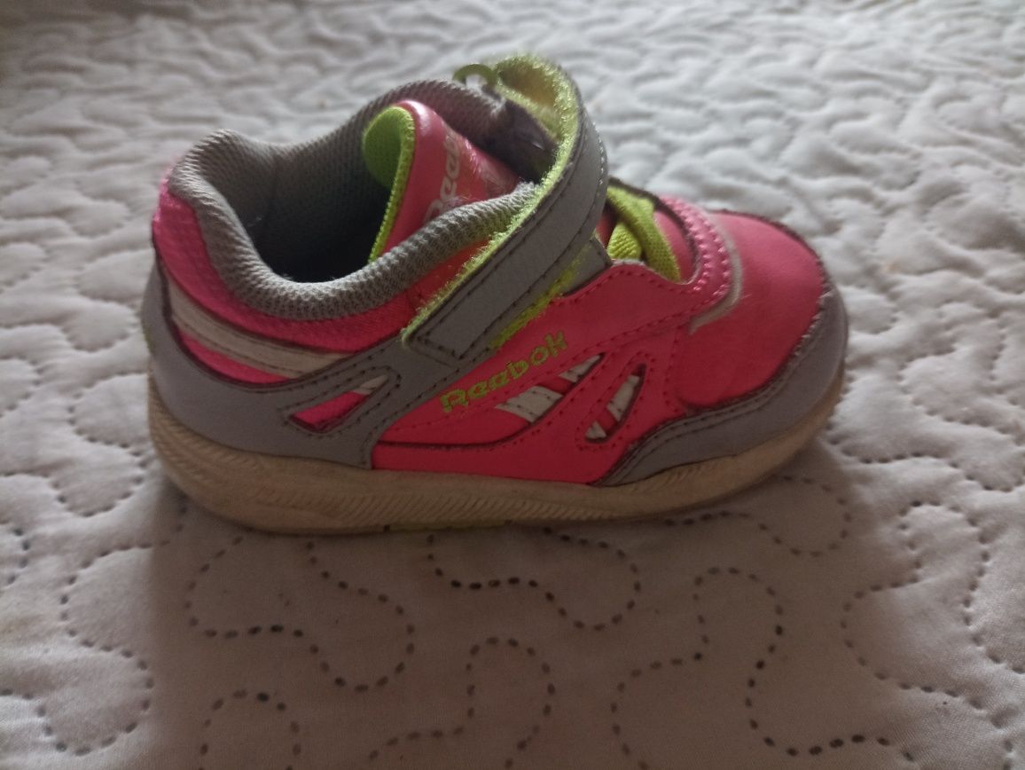 Buciki Reebok dla dziewczynki 19,5