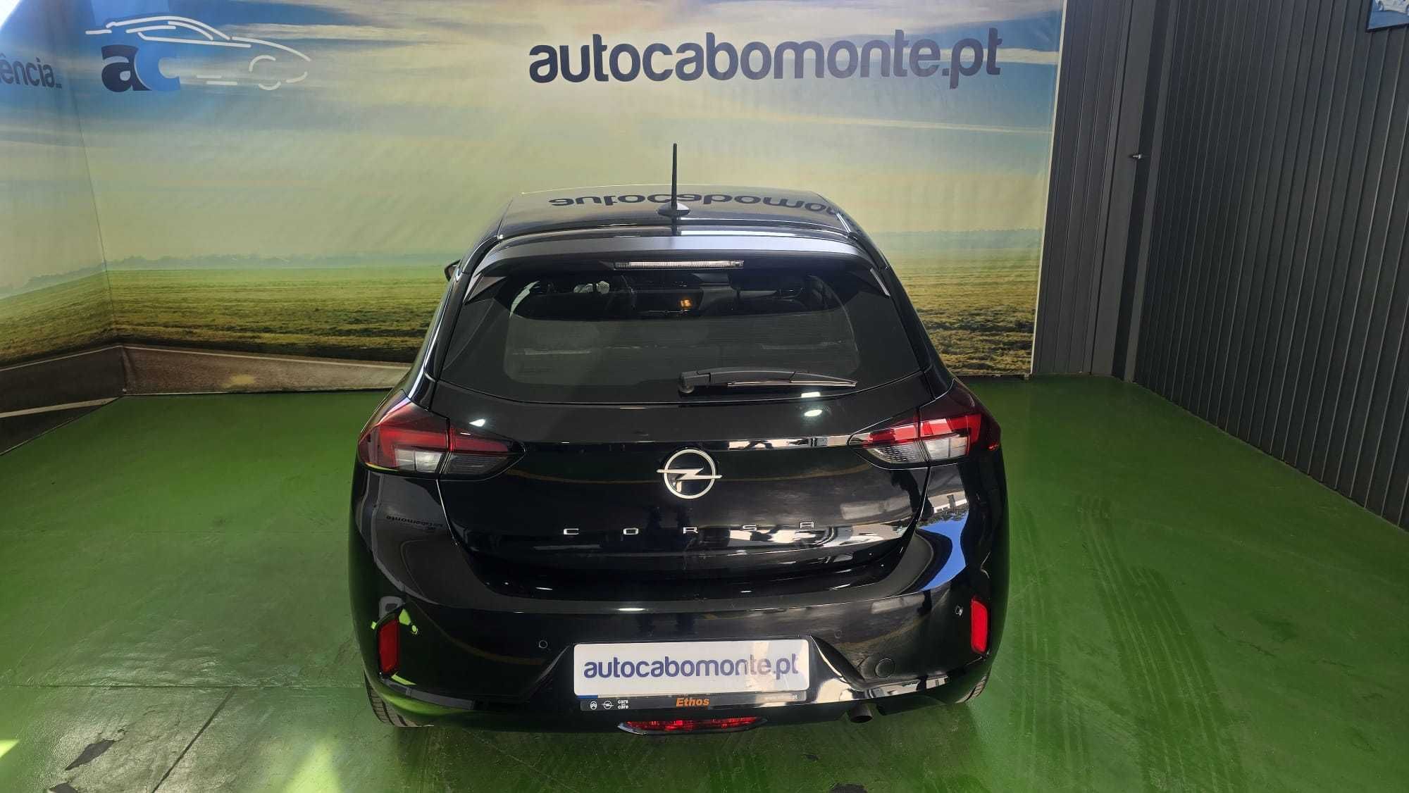 Opel Corsa 1.2   - Salvado