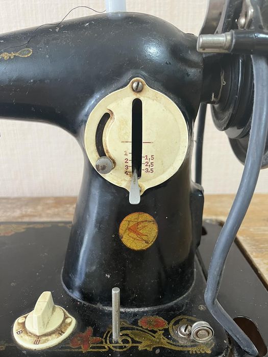 Швейна машина старого зразку