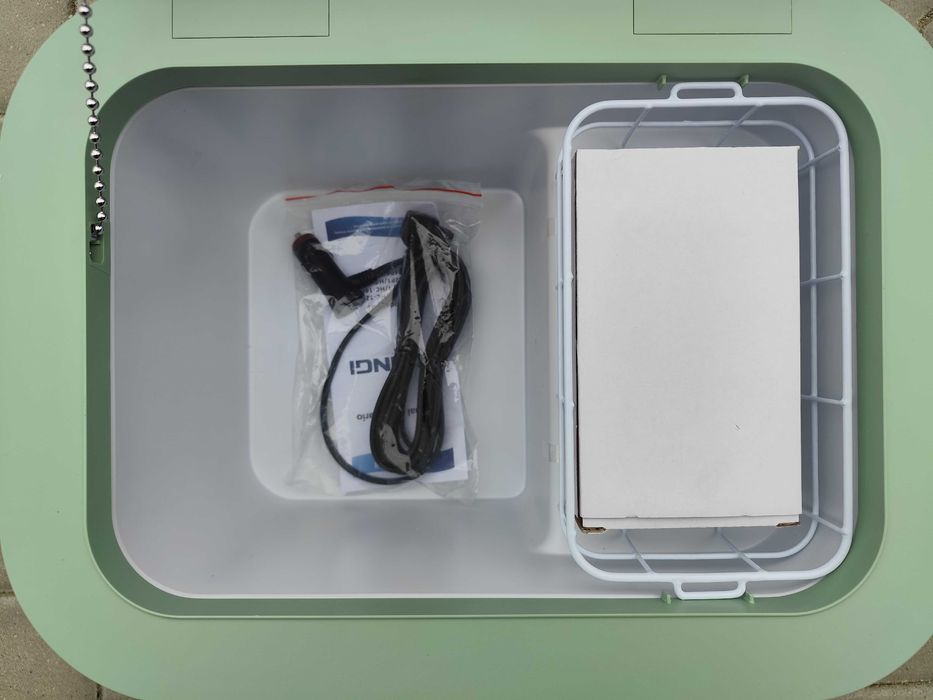 BINGI przenośna lodówka samochodowa 12.8L (15C do -18C)